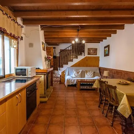 Holiday home Cozy In Nerja , Malaga. Private Pool. Wifi Malaga