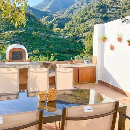 Holiday home Cozy In Nerja , Malaga. Private Pool. Wifi