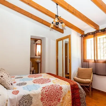 Cozy In Nerja , Malaga. Private Pool. Wifi Malaga